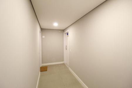 Apartamento à venda com 70m², 2 quartos e 1 vagaCorredor