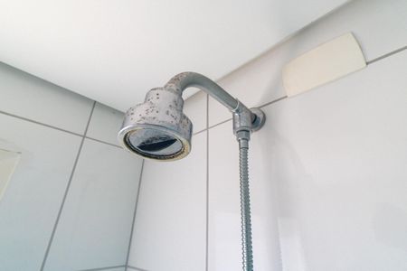 Apartamento à venda com 209m², 3 quartos e 3 vagas Apartamento à venda com 209m², 3 quartos e 3 vagasBanheiro da Suíte Detalhe