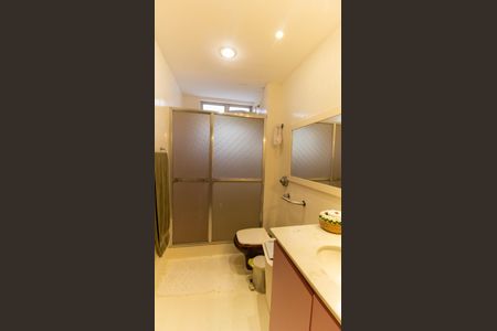 Apartamento à venda com 190m², 3 quartos e 1 vaga Apartamento à venda com 190m², 3 quartos e 1 vagaBanheiro 1