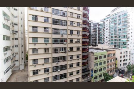 Apartamento à venda com 190m², 3 quartos e 1 vaga Apartamento à venda com 190m², 3 quartos e 1 vagaVista da Suíte