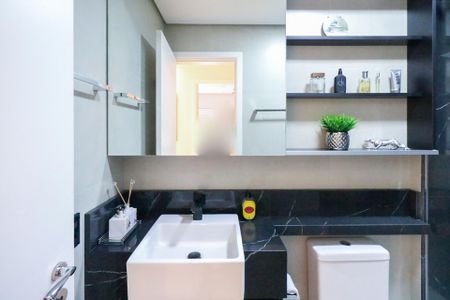 Apartamento à venda com 67m², 2 quartos e 2 vagasBanheiro Social