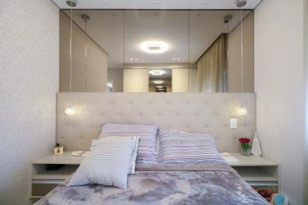 Apartamento à venda com 67m², 2 quartos e 2 vagasSuíte