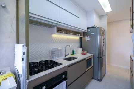 Apartamento à venda com 67m², 2 quartos e 2 vagasCozinha