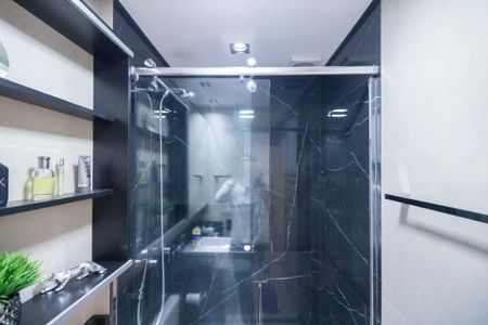 Apartamento à venda com 67m², 2 quartos e 2 vagasBanheiro Social