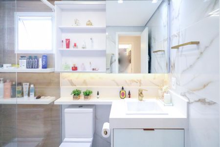 Apartamento à venda com 67m², 2 quartos e 2 vagasBanheiro da Suíte