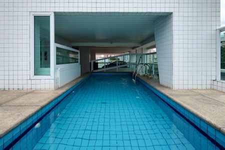 Apartamento para alugar com 72m², 2 quartos e 2 vagas Apartamento para alugar com 72m², 2 quartos e 2 vagasÁrea comum - Piscina