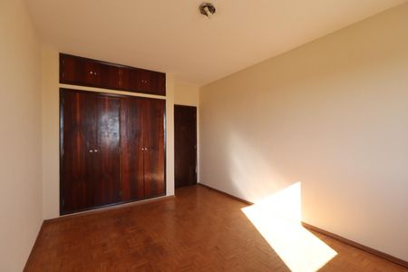 Quarto 1 de apartamento para alugar com 3 quartos, 140m² em Centro, Ribeirão Preto