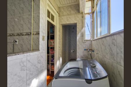 Apartamento à venda com 60m², 3 quartos e sem vagaÁrea de Serviço