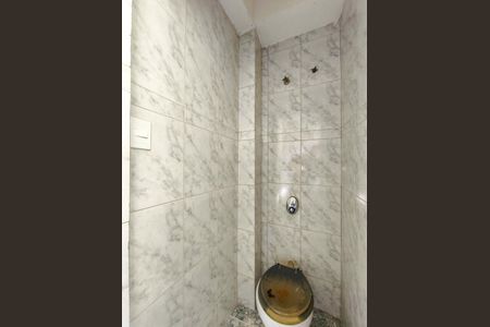 Apartamento à venda com 60m², 3 quartos e sem vagaBanheiro de serviço