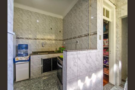 Apartamento à venda com 60m², 3 quartos e sem vagaÁrea de Serviço