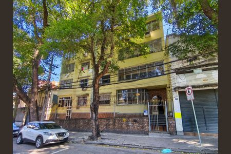 Apartamento à venda com 60m², 3 quartos e sem vagaFachada e portaria