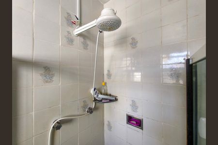 Apartamento à venda com 60m², 3 quartos e sem vagaBanheiro Corredor