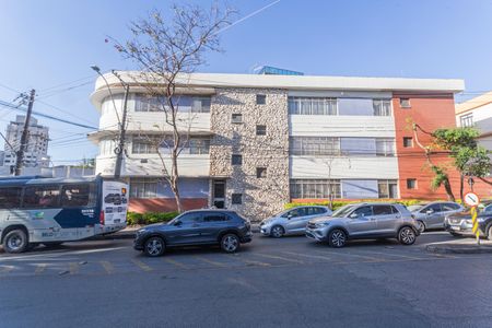 Apartamento à venda com 130m², 4 quartos e 1 vagaFachada