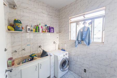 Apartamento à venda com 130m², 4 quartos e 1 vagaÁrea de Serviço