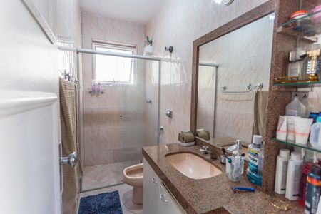 Apartamento à venda com 130m², 4 quartos e 1 vagaBanheiro da Suíte