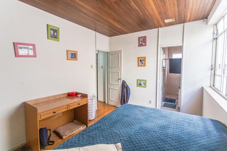 Apartamento à venda com 130m², 4 quartos e 1 vagaSuíte