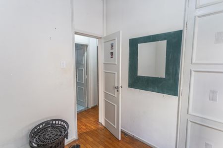 Apartamento à venda com 130m², 4 quartos e 1 vagaQuarto 2