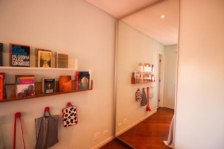 Apartamento à venda com 158m², 4 quartos e 2 vagasSuíte 2