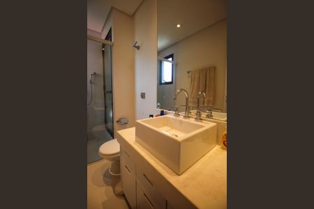 Apartamento à venda com 158m², 4 quartos e 2 vagasBanheiro da Suíte 2