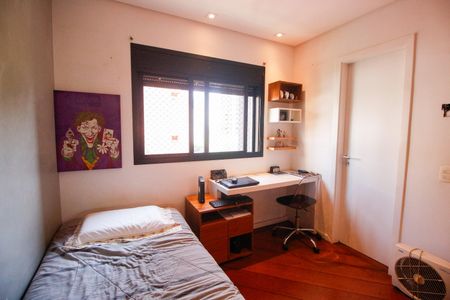 Apartamento à venda com 158m², 4 quartos e 2 vagasSuíte 1