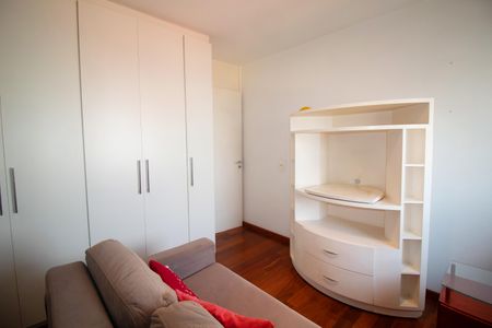 Apartamento à venda com 117m², 3 quartos e 1 vaga Apartamento à venda com 117m², 3 quartos e 1 vagaQuarto 2