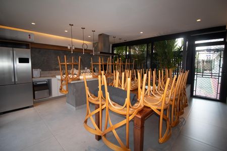 Apartamento à venda com 117m², 3 quartos e 1 vaga Apartamento à venda com 117m², 3 quartos e 1 vagaÁrea comum