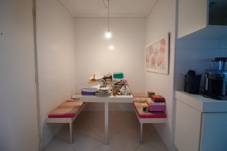 Apartamento à venda com 117m², 3 quartos e 1 vaga Apartamento à venda com 117m², 3 quartos e 1 vagaCozinha