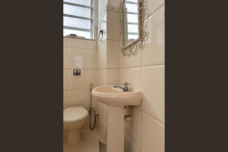 Apartamento à venda com 115m², 3 quartos e 1 vaga Apartamento à venda com 115m², 3 quartos e 1 vagaLavabo