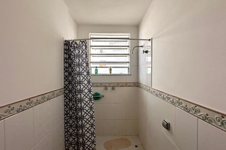 Apartamento à venda com 115m², 3 quartos e 1 vaga Apartamento à venda com 115m², 3 quartos e 1 vagaBanheiro Social