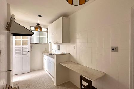 Apartamento à venda com 115m², 3 quartos e 1 vaga Apartamento à venda com 115m², 3 quartos e 1 vagaCozinha