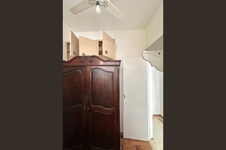 Apartamento à venda com 115m², 3 quartos e 1 vaga Apartamento à venda com 115m², 3 quartos e 1 vagaQuarto de Serviço
