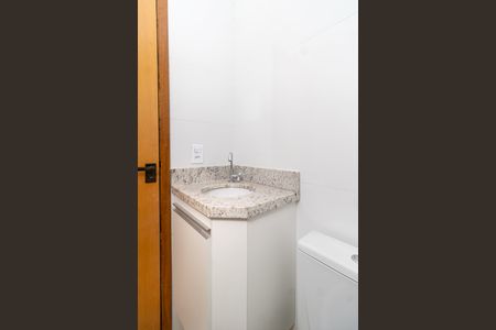 Apartamento para alugar com 50m², 2 quartos e sem vaga Apartamento para alugar com 50m², 2 quartos e sem vagaBanheiro