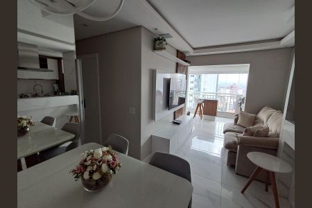 Apartamento à venda com 63m², 2 quartos e 1 vagaSala