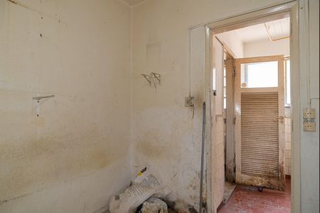 Apartamento à venda com 86m², 2 quartos e sem vaga Apartamento à venda com 86m², 2 quartos e sem vagaQuarto de Serviço