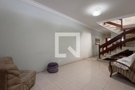 Casa à venda com 3 quartos, 125m² em Jardim Santa Clara, Guarulhos