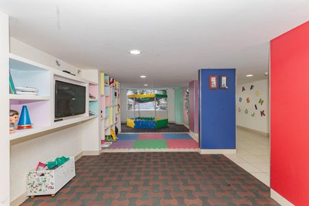 Apartamento à venda com 52m², 2 quartos e 1 vagaÁrea comum