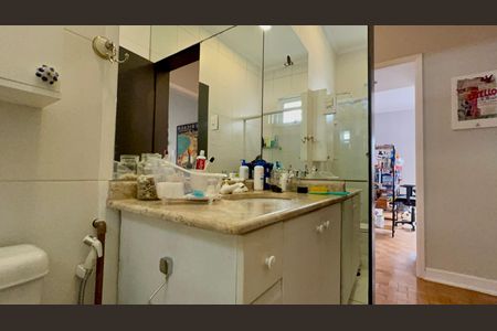 Apartamento para alugar com 264m², 4 quartos e 2 vagas Apartamento para alugar com 264m², 4 quartos e 2 vagasBanheiro Social