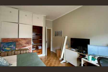 Apartamento para alugar com 264m², 4 quartos e 2 vagas Apartamento para alugar com 264m², 4 quartos e 2 vagasQuarto 2