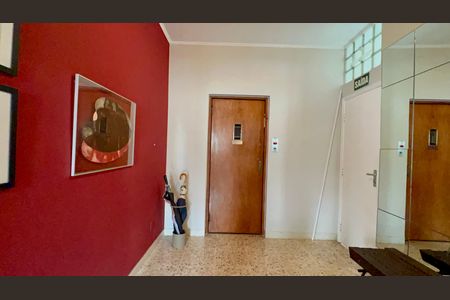 Apartamento para alugar com 264m², 4 quartos e 2 vagas Apartamento para alugar com 264m², 4 quartos e 2 vagasHall social