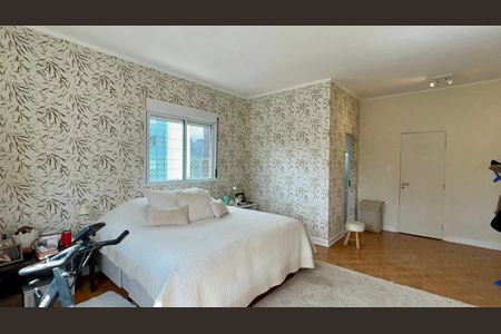 Apartamento para alugar com 264m², 4 quartos e 2 vagas Apartamento para alugar com 264m², 4 quartos e 2 vagasSuíte