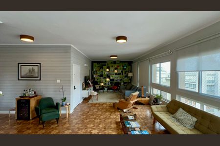 Apartamento para alugar com 264m², 4 quartos e 2 vagas Apartamento para alugar com 264m², 4 quartos e 2 vagasSala