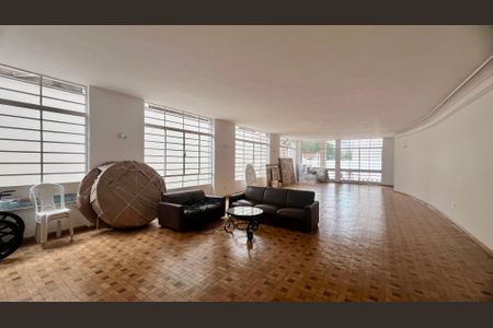 Apartamento para alugar com 264m², 4 quartos e 2 vagas Apartamento para alugar com 264m², 4 quartos e 2 vagasÁrea comum