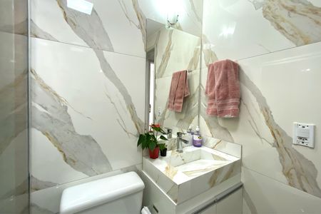 Apartamento à venda com 50m², 2 quartos e 1 vaga Apartamento à venda com 50m², 2 quartos e 1 vagaBanheiro