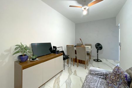 Sala de apartamento à venda com 2 quartos, 50m² em Renascença, Belo Horizonte