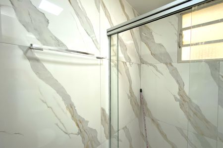 Apartamento à venda com 50m², 2 quartos e 1 vaga Apartamento à venda com 50m², 2 quartos e 1 vagaBanheiro