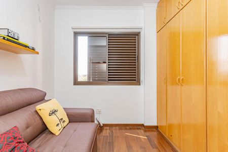 Apartamento à venda com 120m², 3 quartos e 3 vagasQuarto 1