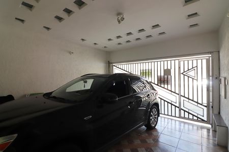 Casa à venda com 216m², 3 quartos e 2 vagasGaragem