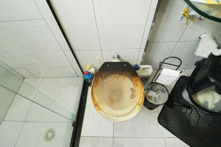 Casa à venda com 350m², 4 quartos e 2 vagas Casa à venda com 350m², 4 quartos e 2 vagasBanheiro da Suíte 2