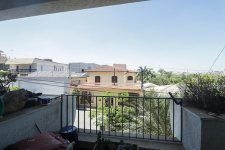 Casa à venda com 350m², 4 quartos e 2 vagas Casa à venda com 350m², 4 quartos e 2 vagasSuíte 2