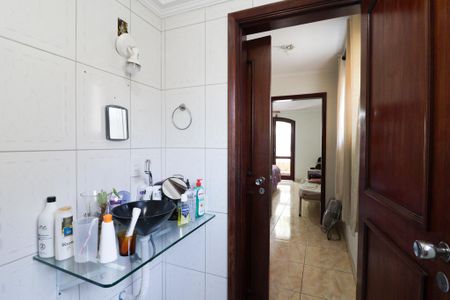 Casa à venda com 350m², 4 quartos e 2 vagas Casa à venda com 350m², 4 quartos e 2 vagasBanheiro da Suíte 3